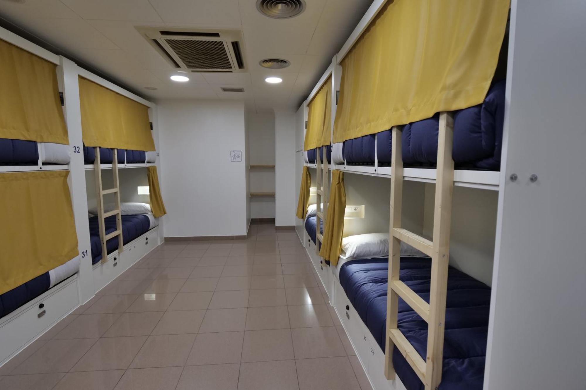 Casucho Da Peregrina Hostel Porriño Екстериор снимка